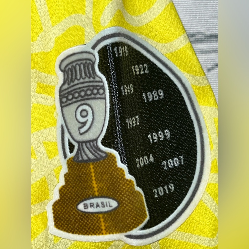 Brazil Copa América 2024 Soccer Jersey Vini Jr 7 Nike - Picture 7 of 10